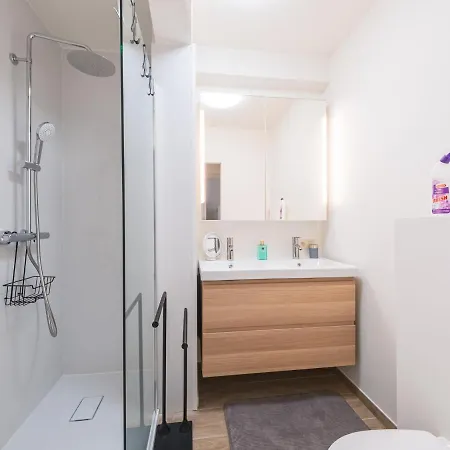 Apartment On 5th Floor With Terrace